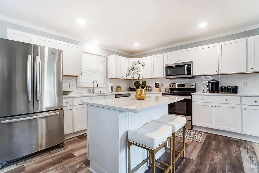 Σπίτι διακοπών The Charlotte Chateau With Hot-Tub, Mini-Golf, 3Bd2Ba Ηνωμένες Πολιτείες της Αμερικής