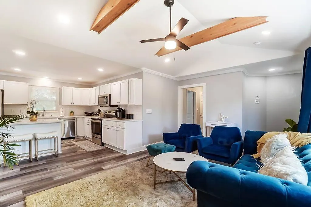 The Charlotte Chateau With Hot-Tub, Mini-Golf, 3Bd2Ba United States
