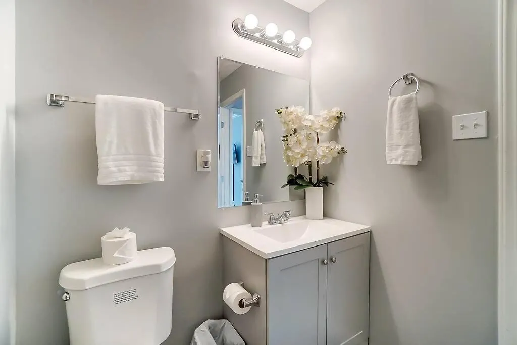 Holiday home The Charlotte Chateau With Hot-Tub, Mini-Golf, 3Bd2Ba